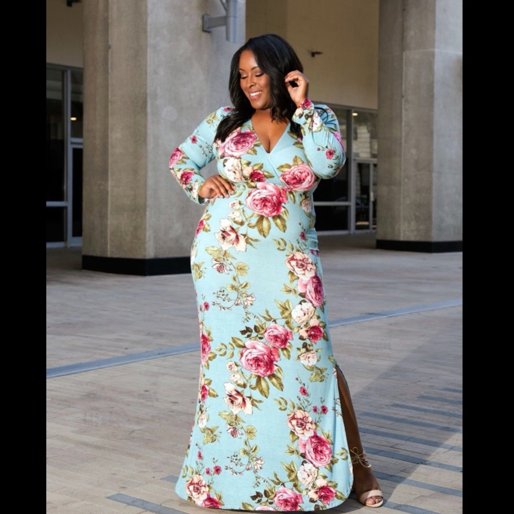 Sexy slide split maxi